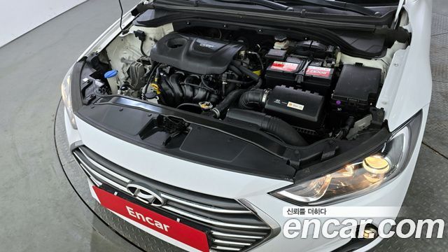Hyundai AVANTE 2016 — photo 6