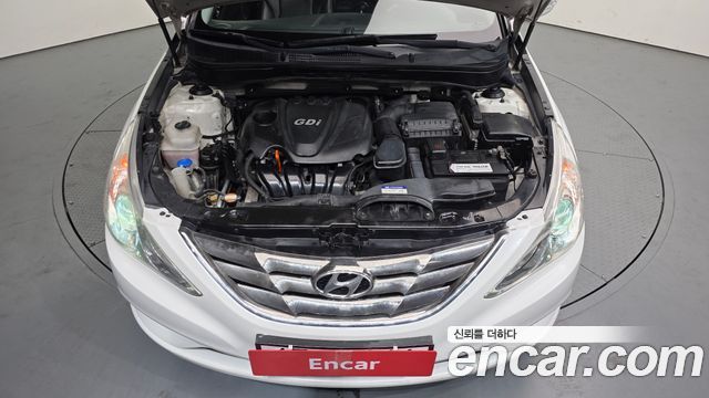 Hyundai Sonata 2011 — photo 6