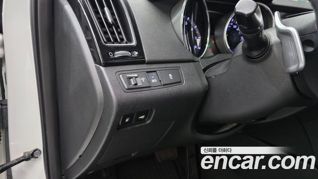Hyundai Sonata 2011 — photo 15