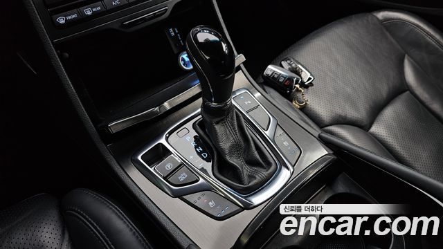 Hyundai Grandeur 2017 — photo 9