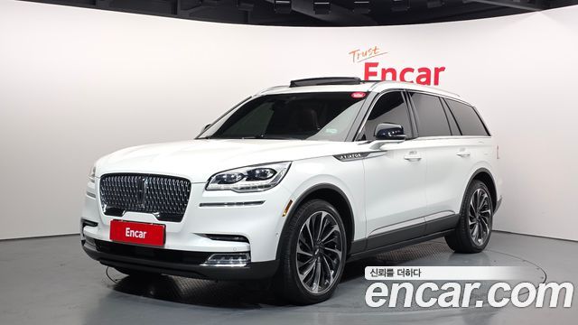 Lincoln Aviator 2022 — photo 1