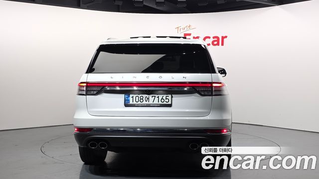 Lincoln Aviator 2022 — photo 4