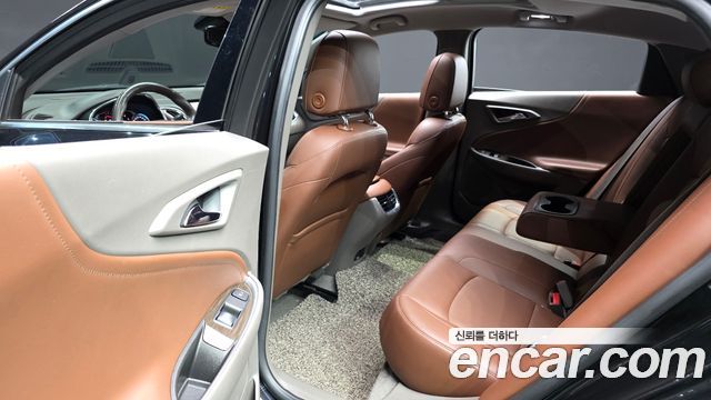 Chevrolet Korea Malibu 2018 — photo 12