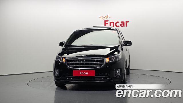Kia Canival 2017 — photo 3
