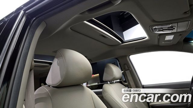 Kia Canival 2017 — photo 16