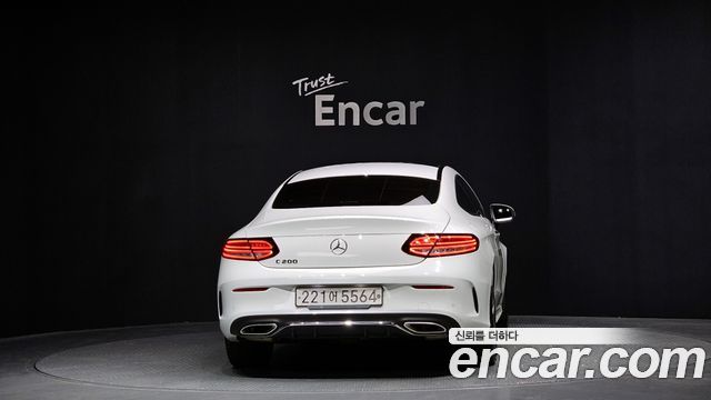 Mercedes-Benz C-Class 2020 — photo 4