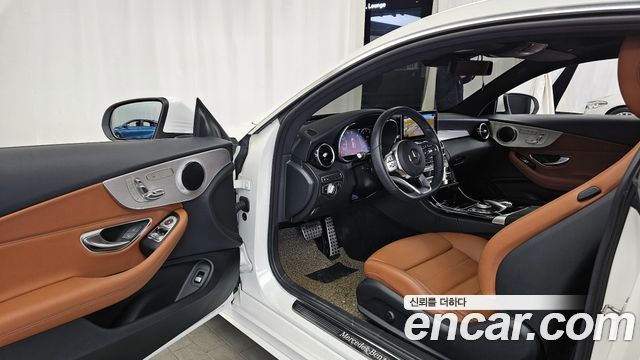 Mercedes-Benz C-Class 2020 — photo 10