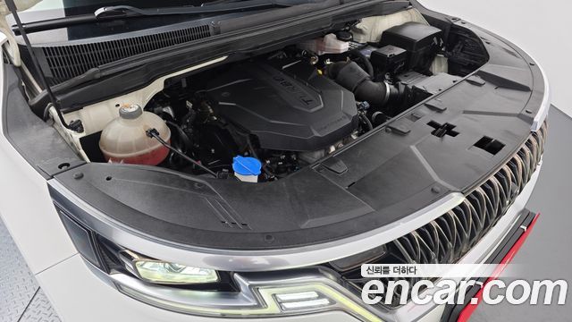 Kia Canival 2021 — photo 6