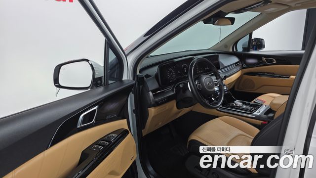 Kia Canival 2021 — photo 12