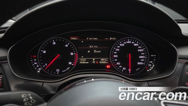 Audi A7 2014 — photo 8
