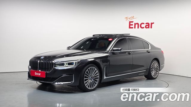 BMW 7-Series 2021 — photo 1