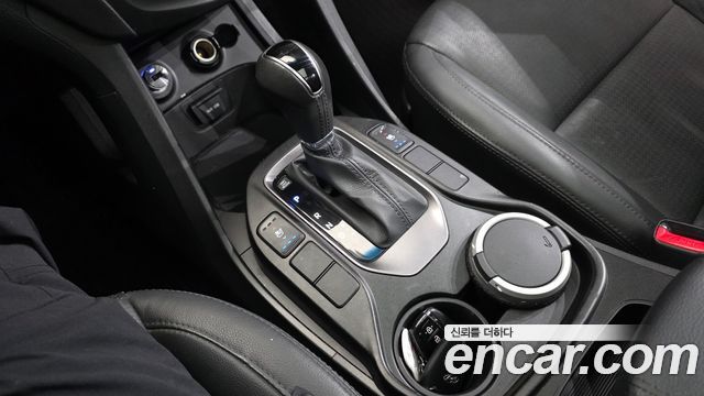 Hyundai Santafe 2015 — photo 9