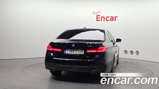 BMW 5-Series 2021 — photo 4