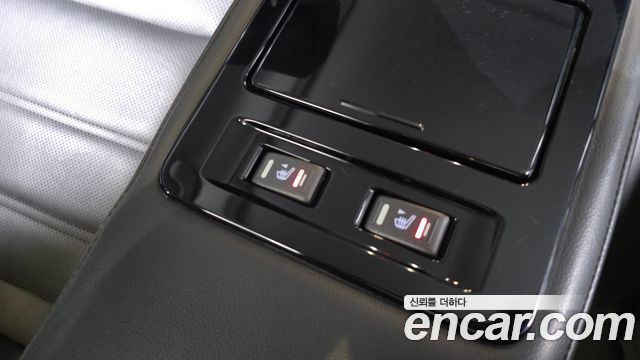 Renault Korea SM6 2016 — photo 19