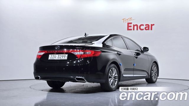 Hyundai Grandeur 2015 — photo 2