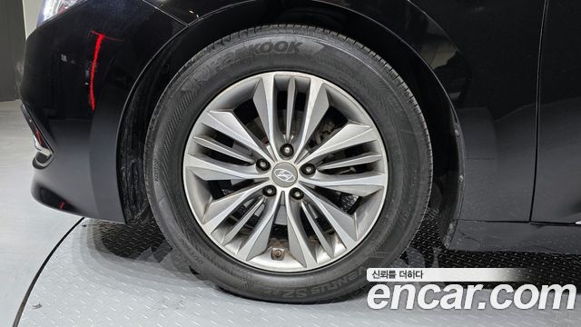 Hyundai Grandeur 2015 — photo 5