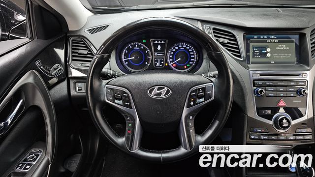 Hyundai Grandeur 2015 — photo 13