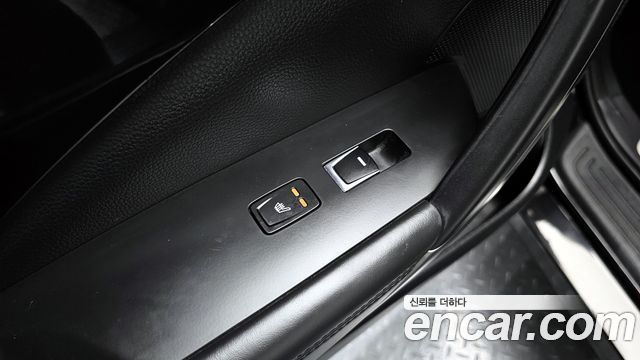 Hyundai Grandeur 2015 — photo 18
