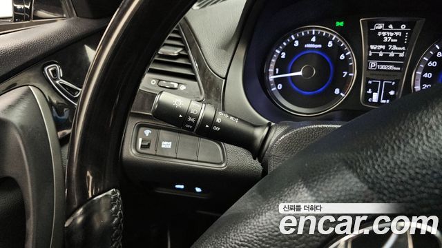 Hyundai Grandeur 2015 — photo 19