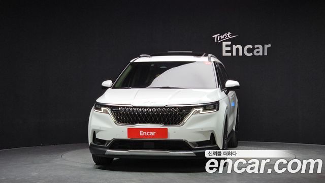 Kia Canival 2022 — photo 3