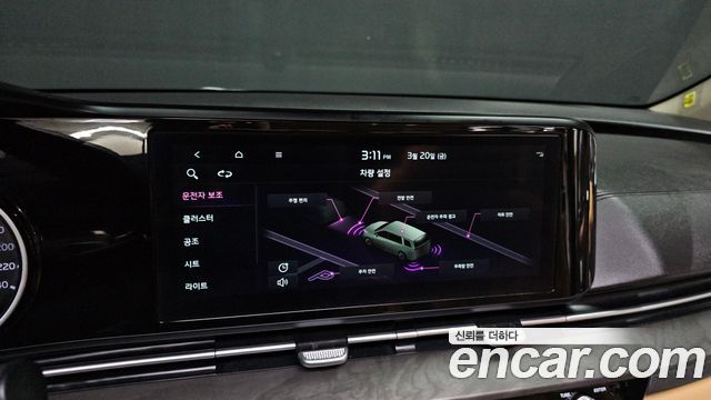 Kia Canival 2022 — photo 16