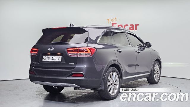 Kia Sorento 2017 — photo 2