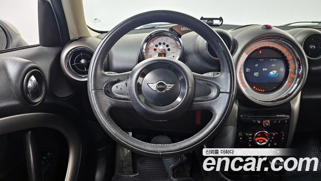 Mini Countryman 2012 — photo 13