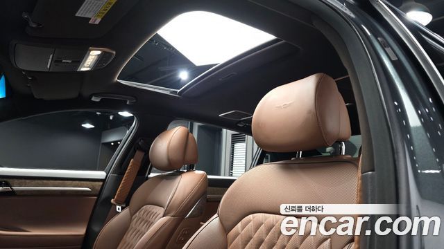 Genesis G90 2019 — photo 18