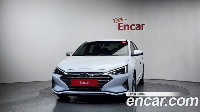 Hyundai AVANTE 2020 — photo 3