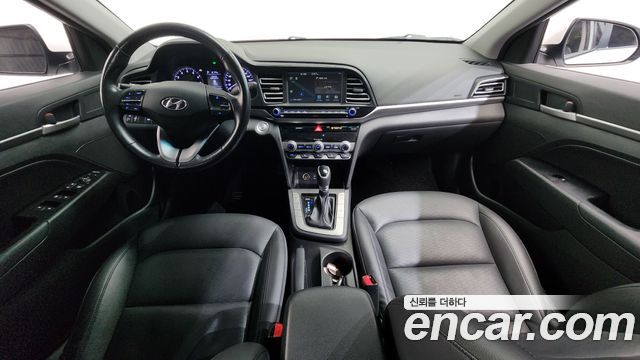 Hyundai AVANTE 2020 — photo 7