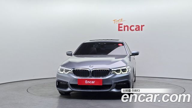 BMW 5-Series 2019 — photo 3