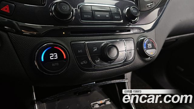 Chevrolet Korea Impala 2016 — photo 15