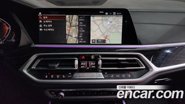BMW X7 2021 — photo 14