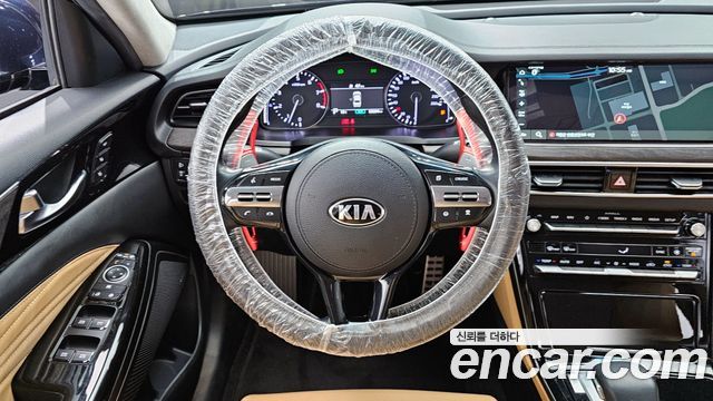 Kia K7 2020 — photo 13