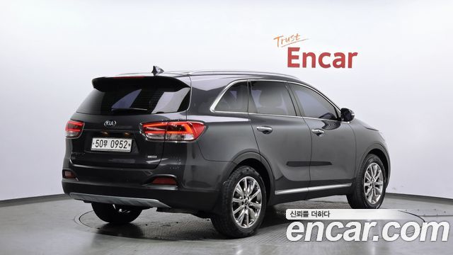 Kia Sorento 2016 — photo 2