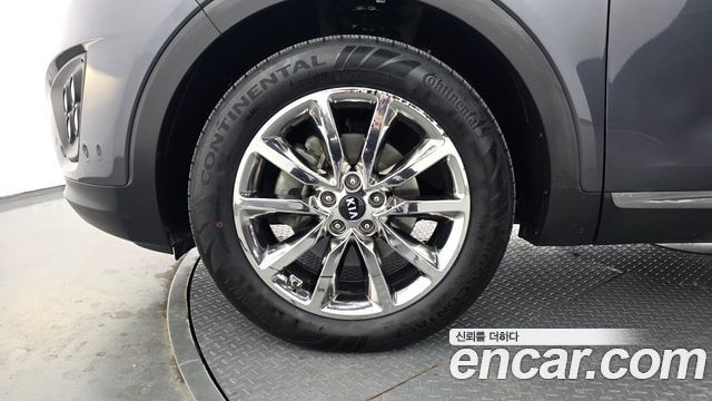Kia Sorento 2016 — photo 5