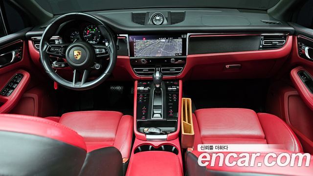 Porsche Macan 2023 — photo 7