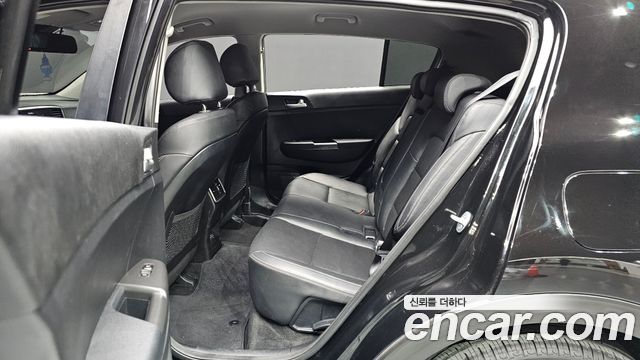 Kia Sportage 2019 — photo 12