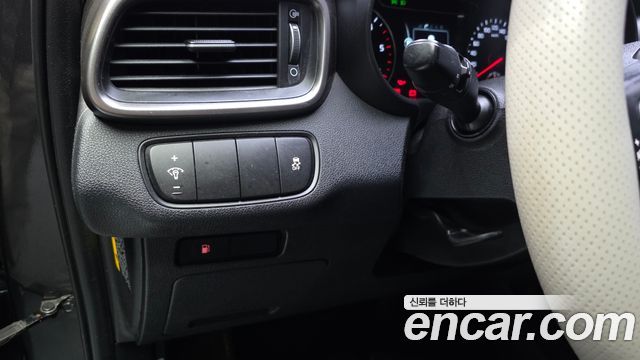 Kia Sorento 2016 — photo 17
