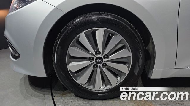 Hyundai Grandeur 2016 — photo 5
