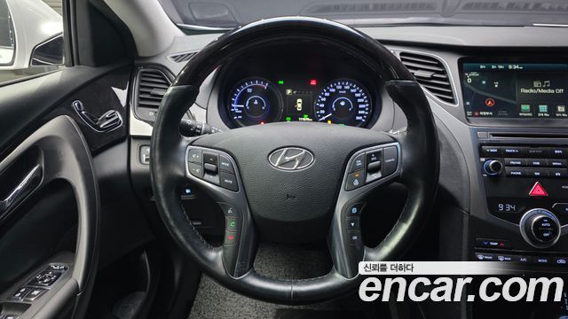 Hyundai Grandeur 2016 — photo 13