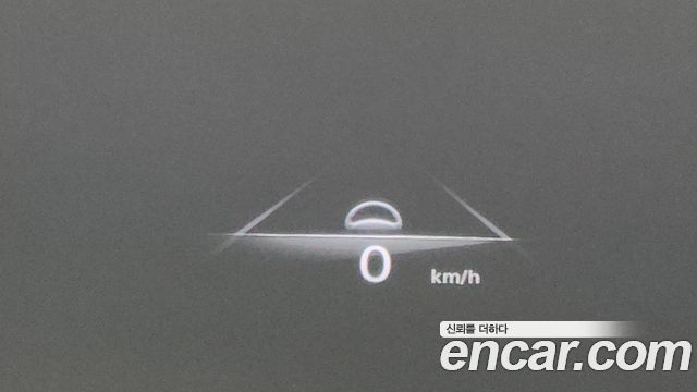 Genesis GV70 2022 — photo 17