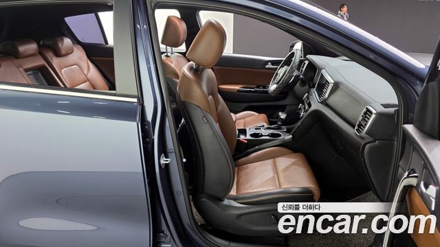 Kia Sportage 2019 — photo 12