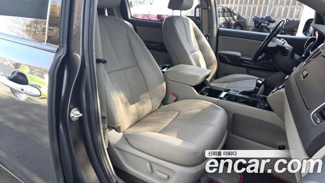 Kia Canival 2018 — photo 10