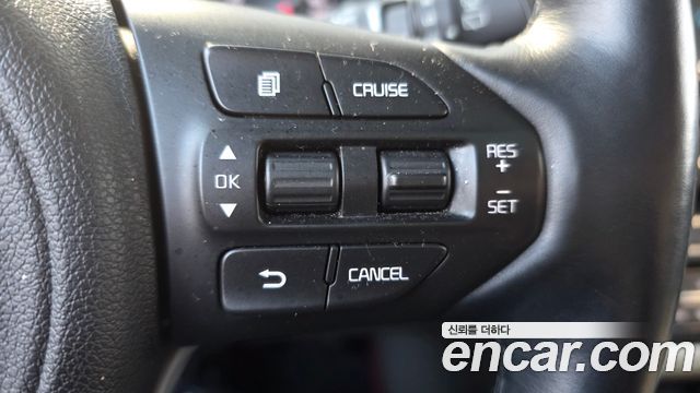 Kia Canival 2018 — photo 19