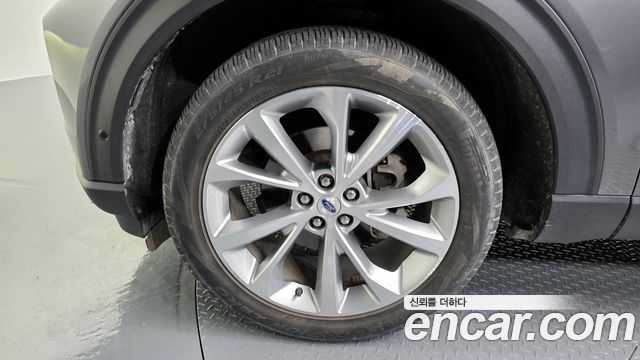 Ford Explorer 2023 — photo 5