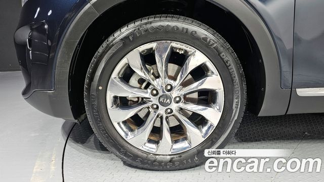Kia Sorento 2019 — photo 5