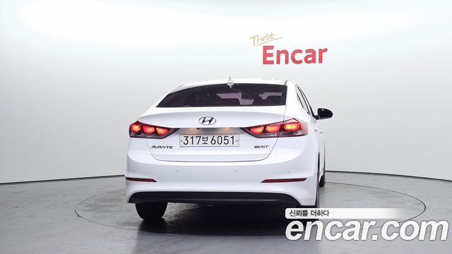 Hyundai AVANTE 2016 — photo 4