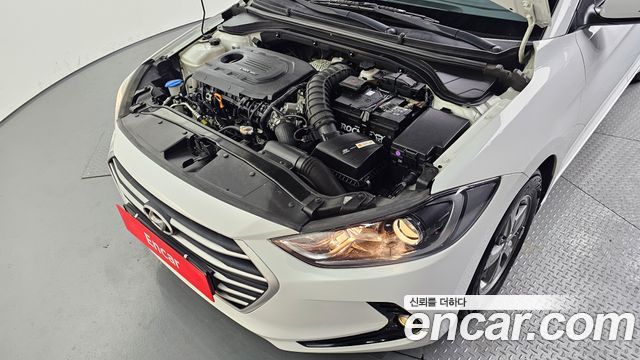 Hyundai AVANTE 2016 — photo 6