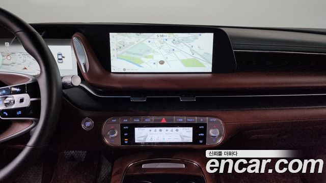 Genesis G90 2022 — photo 14